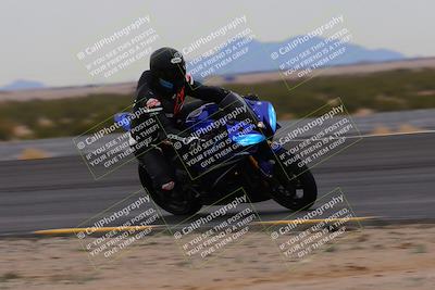 media/Jan-14-2023-SoCal Trackdays (Sat) [[497694156f]]/Turn 11 Inside (950am)/